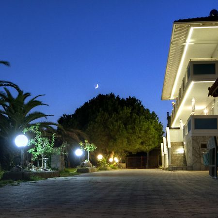 נאה פוטידאה Seaview Aparthotel מראה חיצוני תמונה