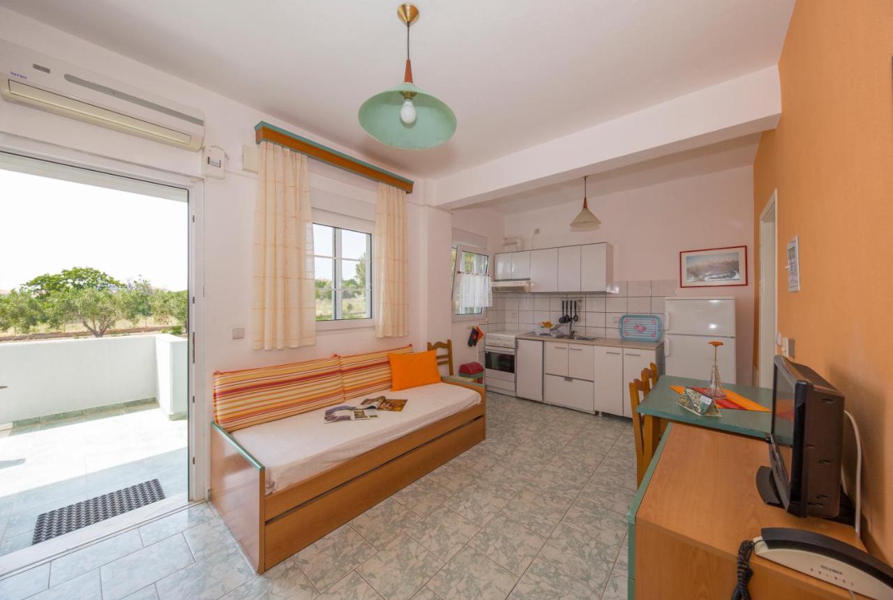 נאה פוטידאה Seaview Aparthotel מראה חיצוני תמונה