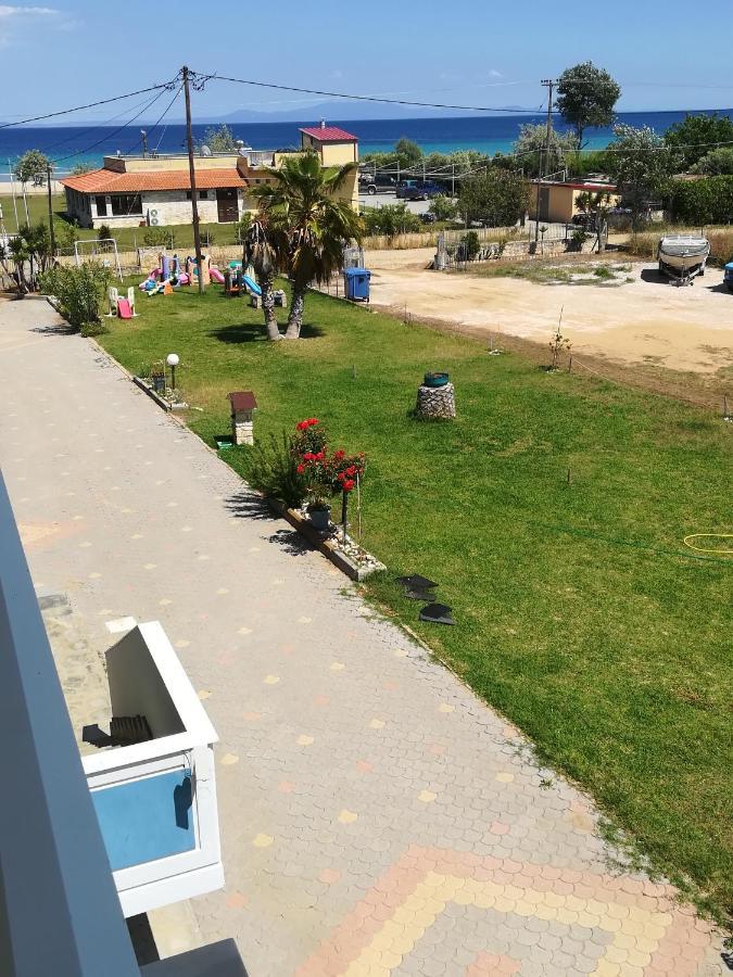 נאה פוטידאה Seaview Aparthotel מראה חיצוני תמונה