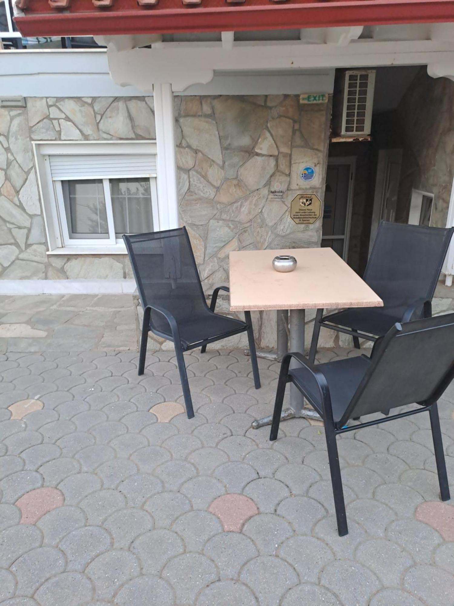 נאה פוטידאה Seaview Aparthotel מראה חיצוני תמונה