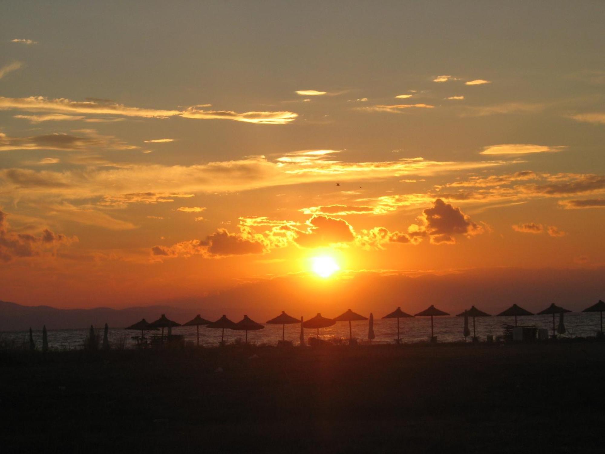נאה פוטידאה Seaview Aparthotel מראה חיצוני תמונה