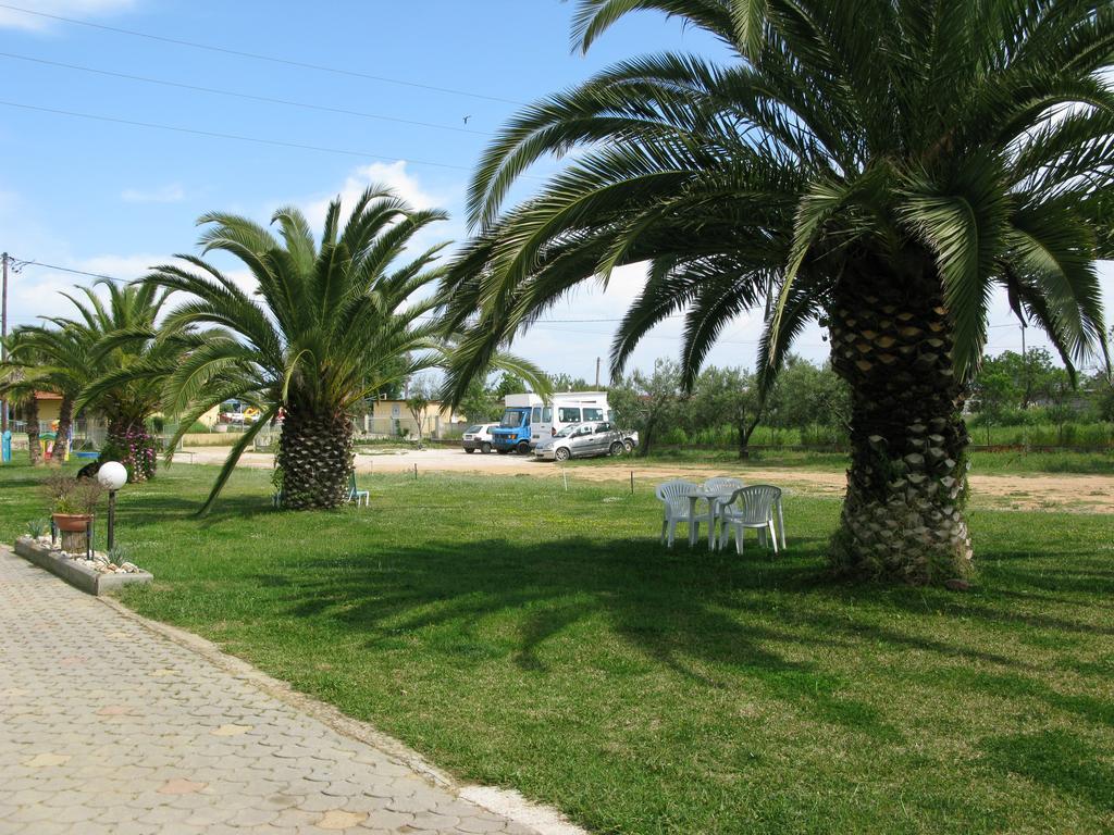 נאה פוטידאה Seaview Aparthotel מראה חיצוני תמונה