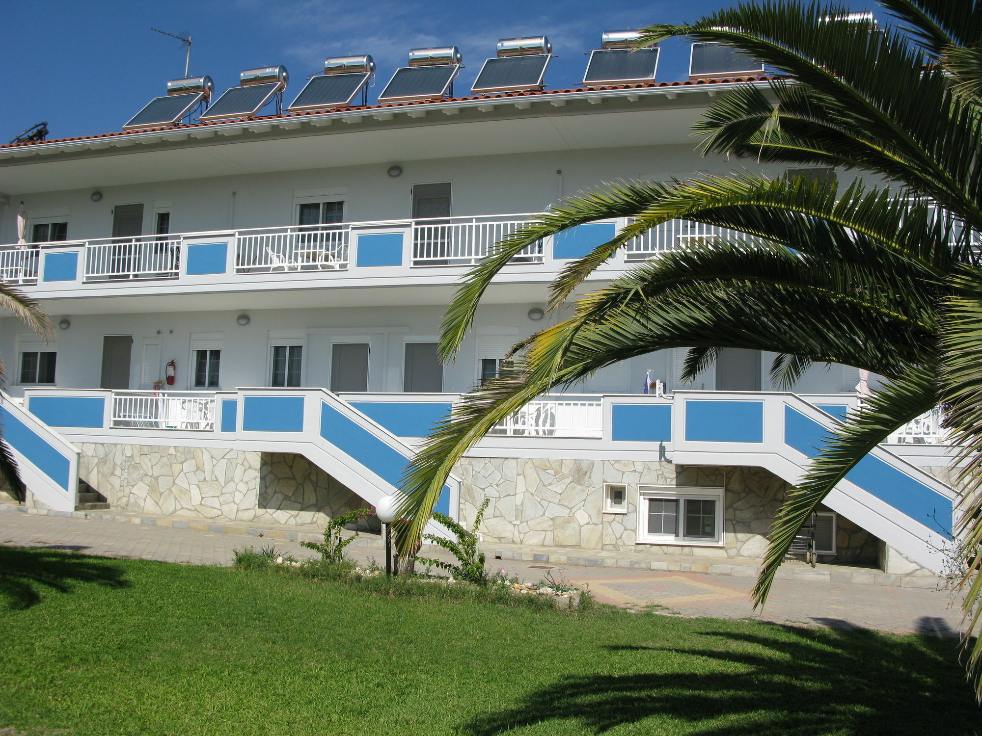 נאה פוטידאה Seaview Aparthotel מראה חיצוני תמונה