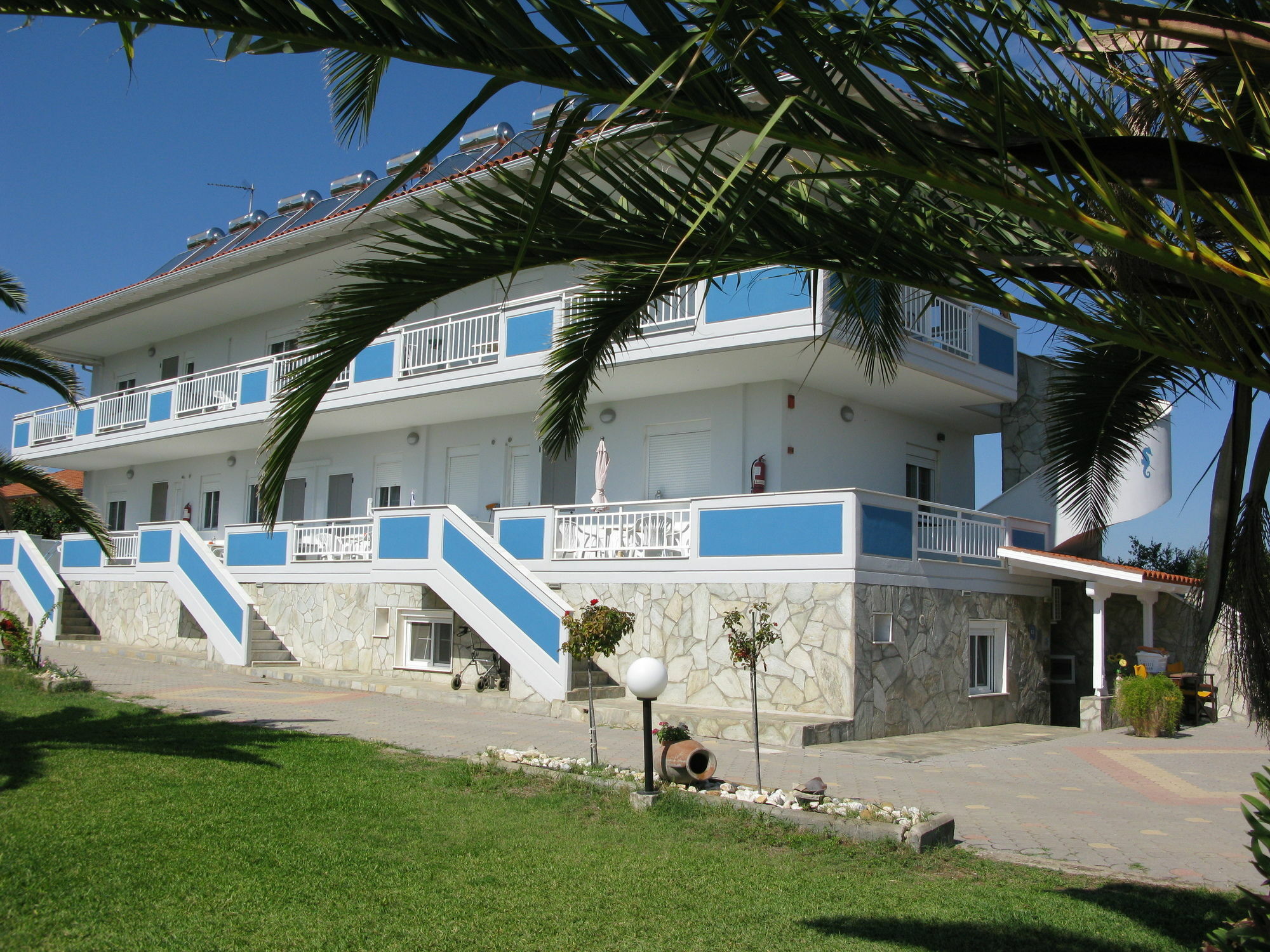 נאה פוטידאה Seaview Aparthotel מראה חיצוני תמונה